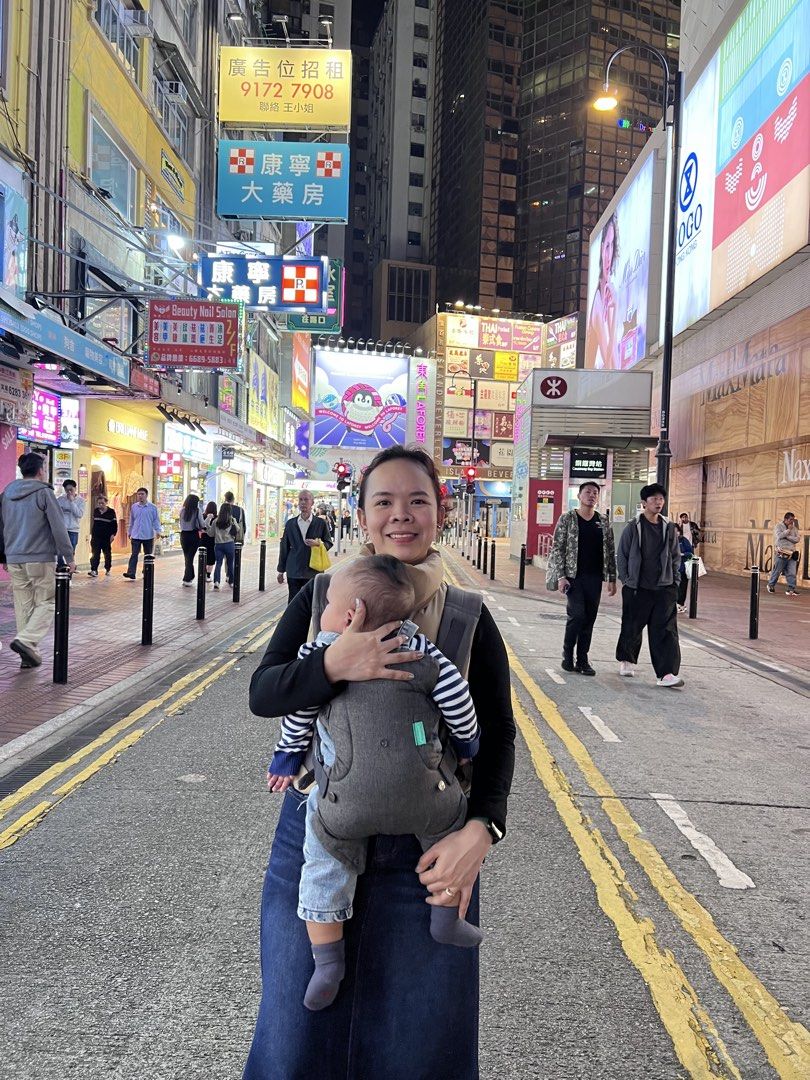 INFANTINO FLIP 4-in-1 Convertible (Category: Carriers & Slings) located in Caloocan City. Submitted by sweetzerle (Listing ID 1457215063, Image 2). Description: -Used once during our HK trip -Hindi nagwowork for us ang carrier kasi mabigat si baby. .