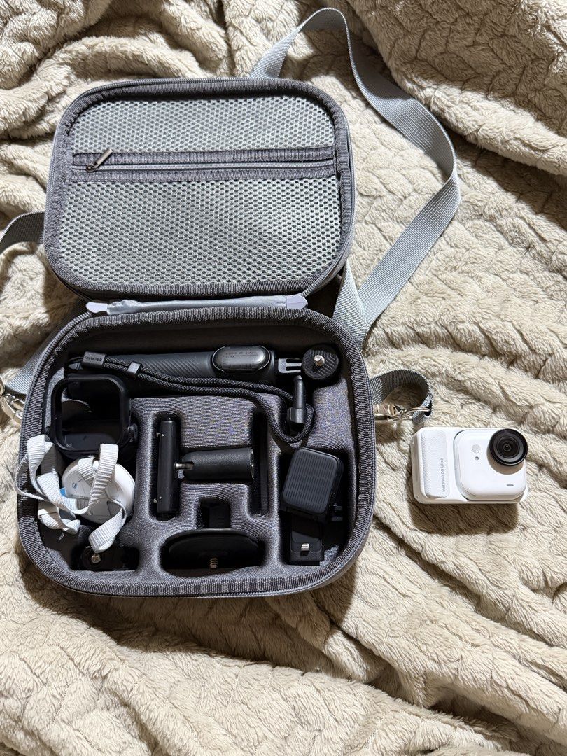 Insta360 GO Ultra Complete Set Creator Bundle (Category: Cameras) located in Malabon City. Submitted by chaquedetailx (Listing ID 1457270340, Image 1). Description: Insta 360 Go Ultra Creator Combo • Complete accessories • Also include a pink silicone case and transparent case • With Camera bag • Includes other accessories • Used it only twice. Tempered glass installed and has screen protector on the camera •Bought last July 2026 • No issues • Co
