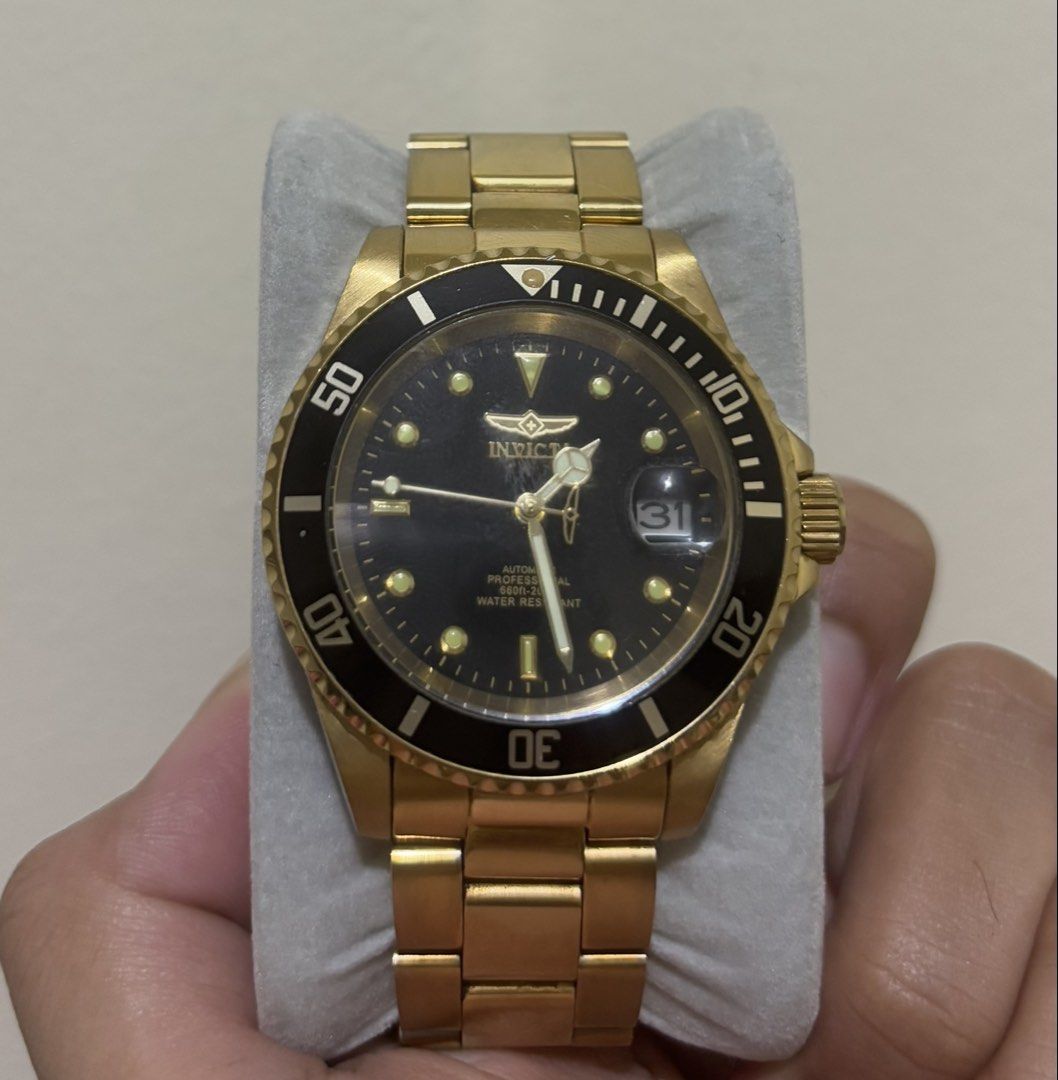 Invicta Pro Diver (Category: Men's Watches) located in Manila. Submitted by dextertrading (Listing ID 1457245268, Image 1). Description: Invicta Pro Diver 89290B Case 40mm, Stainless Steel Band Stainless Steel Movement IM-A-005 200m Water resistance Issue: hairline scratches expected of 2nd hand watches .