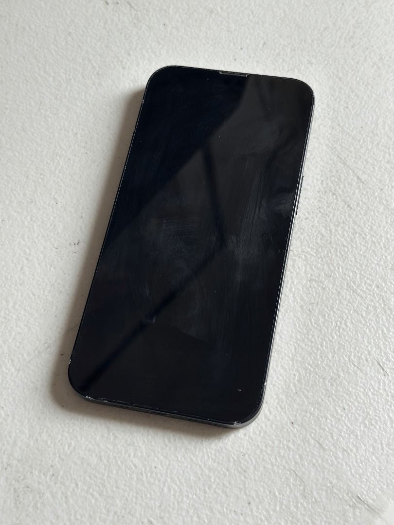 iPhone 13 128 GB (Category: iPhone 13 Series) located in Calamba. Submitted by delacruzharvae10379 (Listing ID 1457237378, Image 1). Description: FOR SALE: Iphone 13 128GB – Midnight Dark Blue * Battery Health: 87% * Storage: 128GB * Condition: Fully functional. Side scratches (gasgas sa gilid), no functional issues. * Inclusions: Unit + Charger cord Price: ₱17000 (Negotiable) Meetup: SM Calamba / UP Dilimall / SM North EDSA.