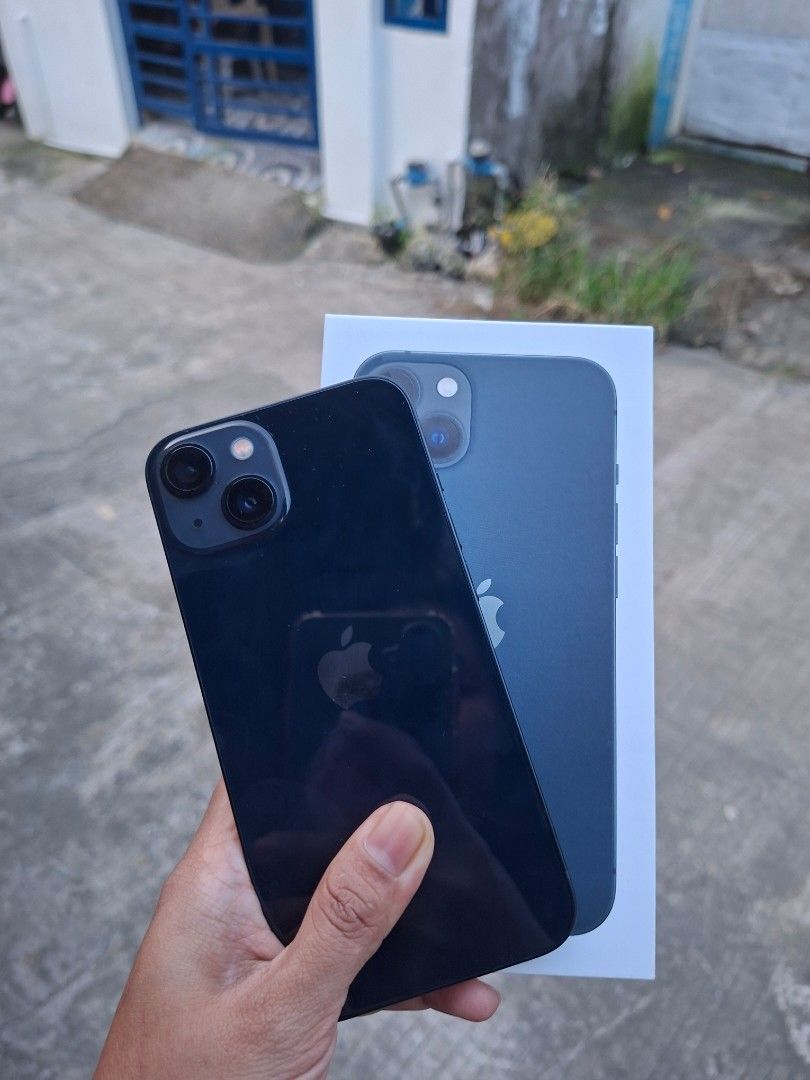 Iphone 13, 128gb (midnight) (Category: iPhone 13 Series) located in Manila. Submitted by rexelb (Listing ID 1457246321, Image 1). Description: - iPhone 13, 128gb (midnight) - No issue - True tone - Face Id - Underwarranty till October 18, 2026 - Globe locked (bought from globe) - 94% bh normal peak Inclusion: Unit, box and powermac paper bag.