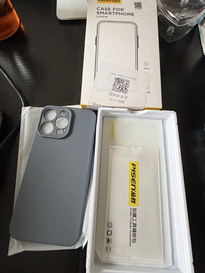 iPhone case (Category: Cases & Sleeves) located in Singapore. Submitted by dealthx (Listing ID 1457201475, Image 3). Description: - Brand: PISEN - Included: Screen protector kit - Available Colors: Mint Green, Dark Grey - Condition: Excellent - Mint Green (15 Pro) | Dark Grey (15 Pro Max) ✨ Mint Green $5 ✨ Dark Grey: $3 ❤️‍🔥 BUY BOTH @ $4 🚫 NO TRADE | NO NEGO | NO REFUND 🚫 NOT RELIABLE FOR LOST MAIL .