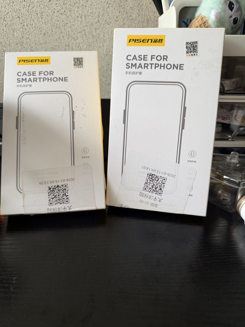iPhone case (Category: Cases & Sleeves) located in Singapore. Submitted by dealthx (Listing ID 1457201475, Image 1). Description: - Brand: PISEN - Included: Screen protector kit - Available Colors: Mint Green, Dark Grey - Condition: Excellent - Mint Green (15 Pro) | Dark Grey (15 Pro Max) ✨ Mint Green $5 ✨ Dark Grey: $3 ❤️‍🔥 BUY BOTH @ $4 🚫 NO TRADE | NO NEGO | NO REFUND 🚫 NOT RELIABLE FOR LOST MAIL .