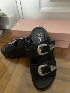 （分類：）位於 。 由 gigimeowmeow 提交（商品編號 1457146081，圖片 1）。簡介： 。