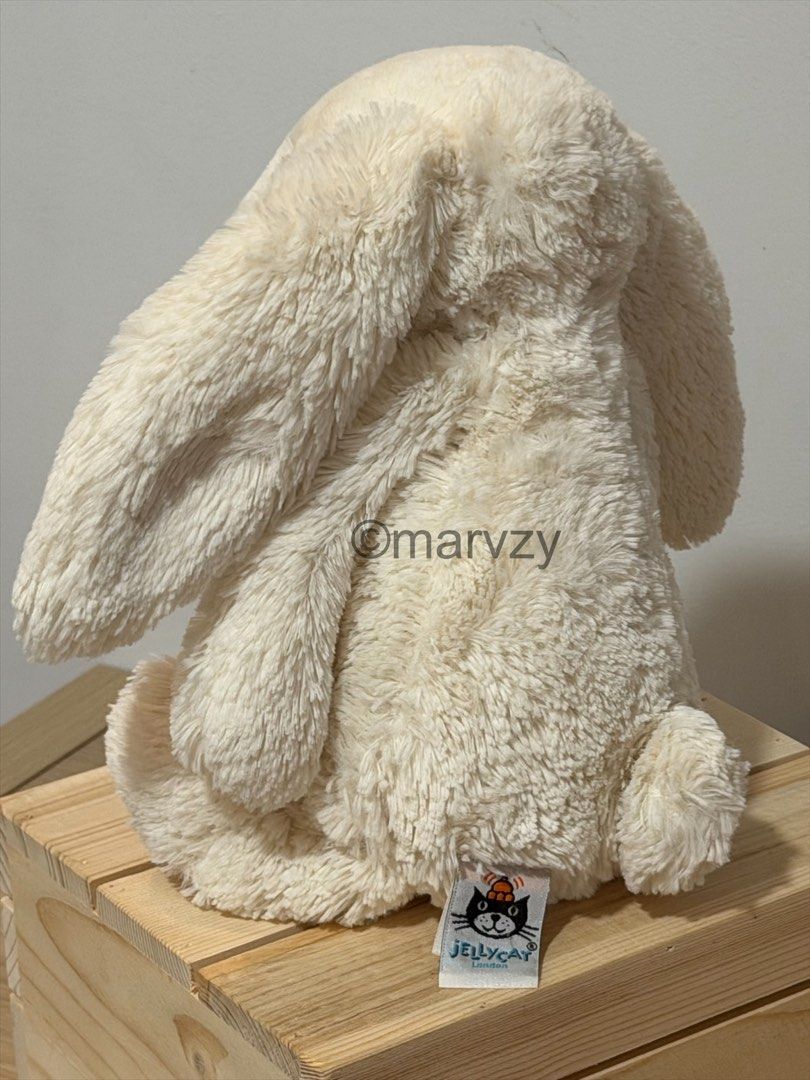 jellycat-bashful-cream-bunny-hobbies-toys-toys-games-on-carousell