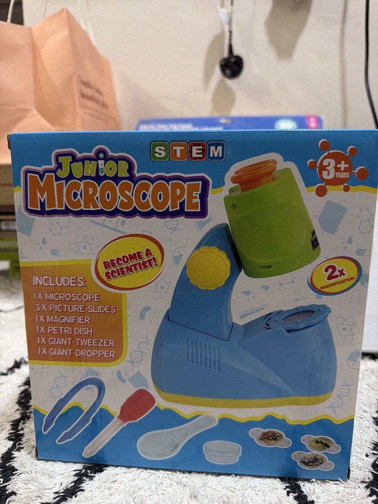 Junior Microscope (Category: Toys & Games) located in Shah Alam. Submitted by ahmad1988 (Listing ID 1457150899, Image 3). Description: Hi all, New educational toys to let sell. Brand Bew. Buy 2 for RM70 can mix with other toys Thank you.