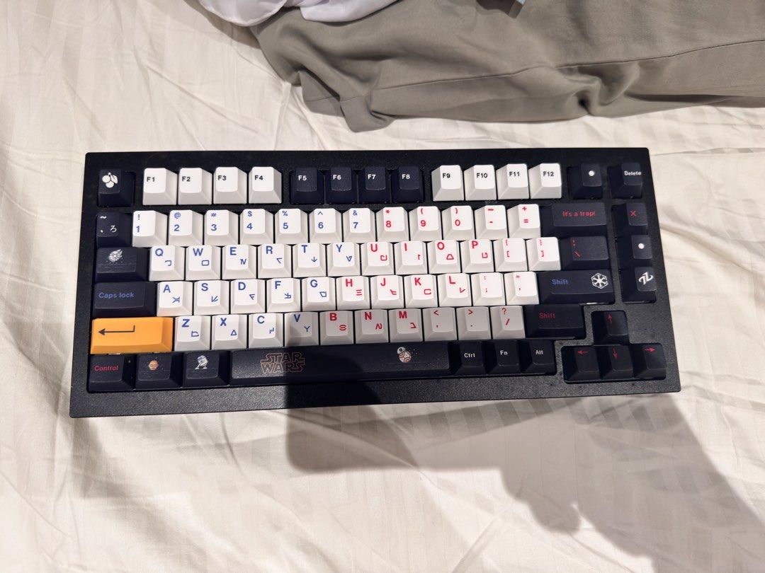 keychron q1 modded (Category: Computer Keyboard) located in Caloocan City. Submitted by sellingmyoldstuff461 (Listing ID 1457271925, Image 1). Description: polyfil, pe foam, pc plate, banana split switches. poppy clacky sound.