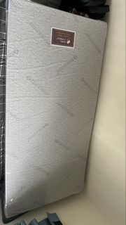 （分類：）位於 。 由 fransdpd 提交（商品編號 1457145598，圖片 1）。簡介： 。