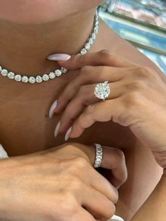 (Category: ) located in . Submitted by jewellerywork (Listing ID 1457181454, Image 1). Description: .