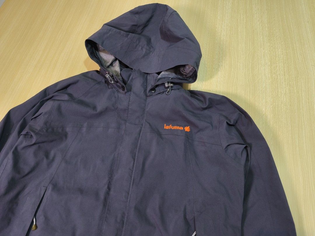 Lafuma Gore-Tex Waterproof Hooded Jacket (Category: Coats, Jackets and Outerwear) located in Santo Tomas. Submitted by ThriftyTeng07 (Listing ID 1457257207, Image 2). Description: Lafuma Gore-tex Rain Jacket 95 on tag (22x26) Fits Medium to Large Excellent condition Minimal issue may kaunting himolmol lang,hndi naman mka apeketo sa performance, nasa last pic 750+SF ONLY #lafuma.