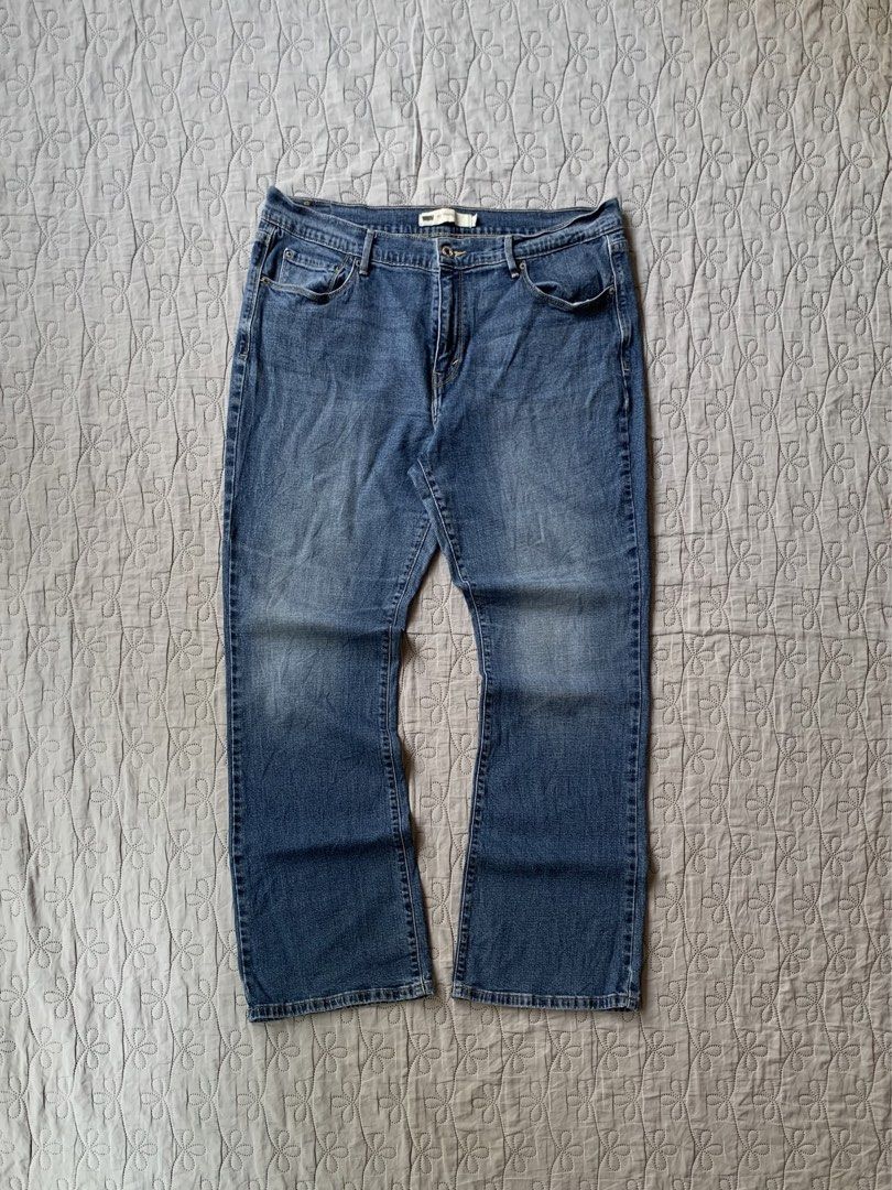 Levis 515 Bootcut Denim Jeans (Category: Jeans) located in Imus. Submitted by wwew.shop (Listing ID 1457284518, Image 3). Description: 36 W 42 L 12 Thigh 10 Hem Condition: Great Colorrate: 9.5/10 Issue(s):.