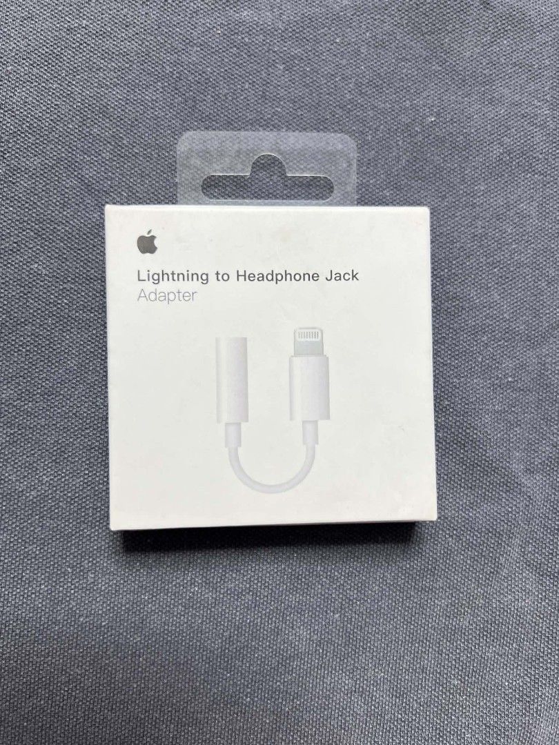 Lightning to Headphones Jack (Category: Headphones & Headsets) located in Manila. Submitted by onlineshopping22 (Listing ID 1457164077, Image 1). Description: Legit💯.