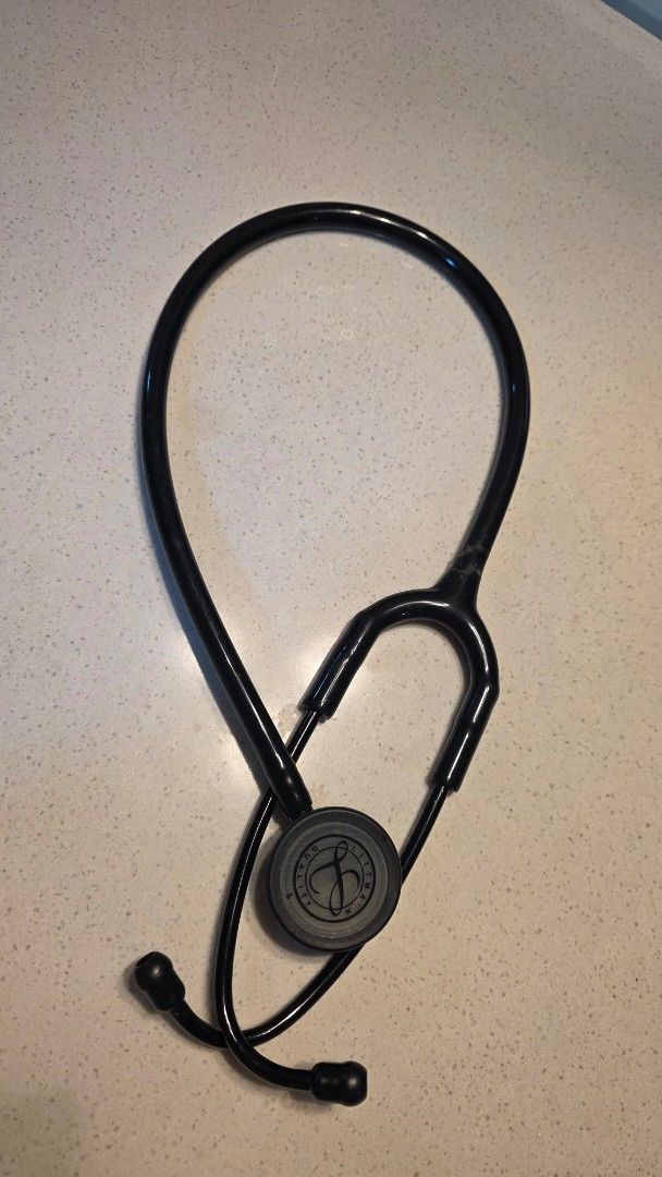 Littmann Classic III Stethoscope Black (Category: Medical Supplies & Tools) located in Iloilo. Submitted by stellas21 (Listing ID 1457208624, Image 1). Description: - Littmann III stethoscope in black All black .