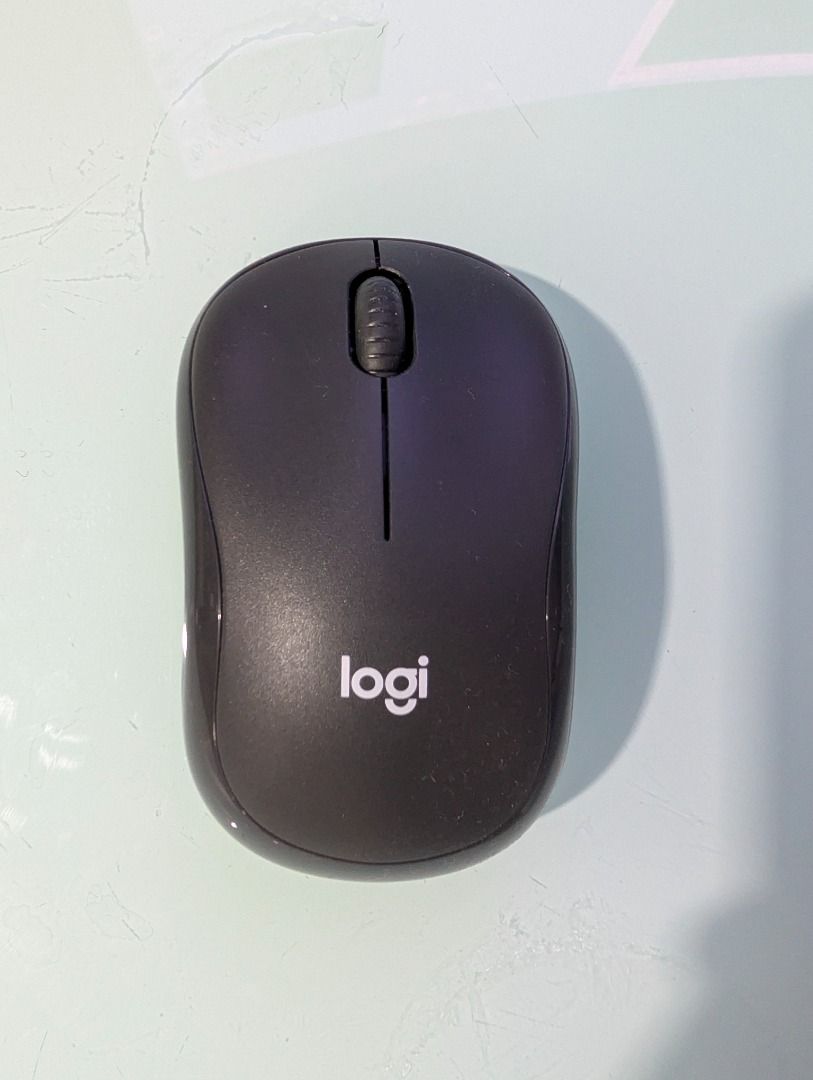 Logitech MK700 / MK710 Wireless Keyboard + M240 Mouse (Category: Computer Keyboard) located in Caloocan City. Submitted by andygflees14235 (Listing ID 1455527590, Image 3). Description: - Logitech Wireless Keyboard + M240 Mouse - Includes USB Receiver - Keyboard features a comfortable wrist rest - Both items are in great working condition - Sold as a complete set - Feel free to ask any questions!.