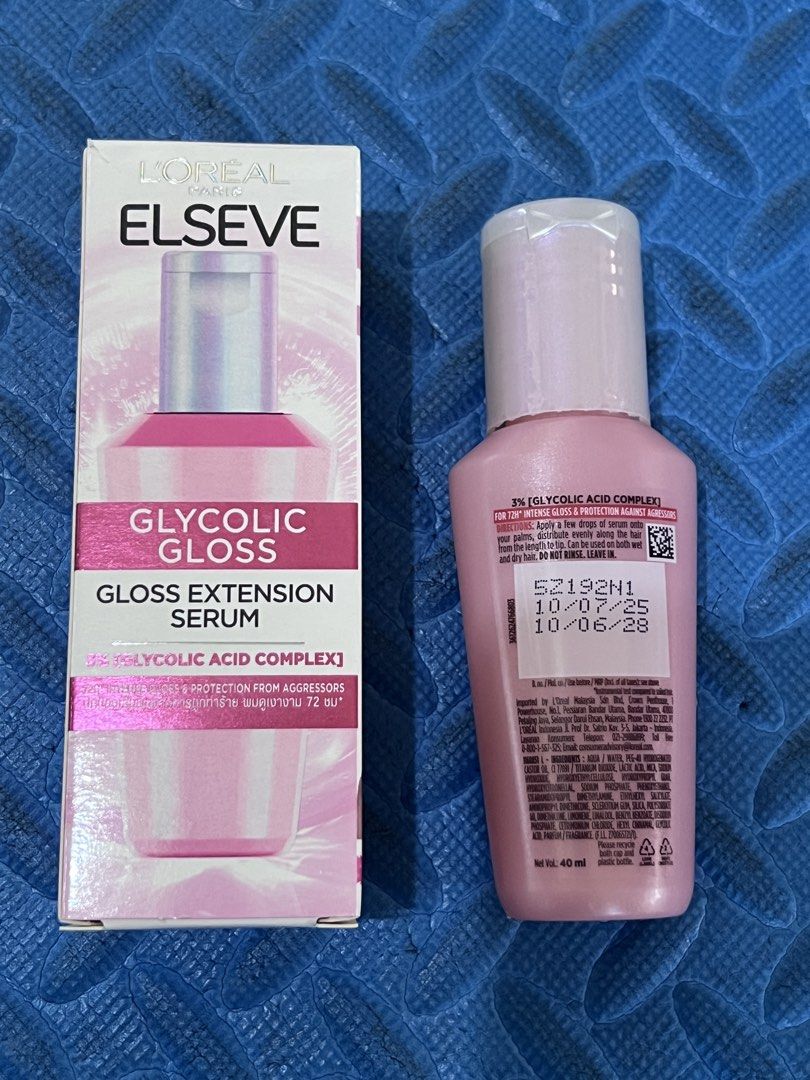 L'Oreal Elseve Glycolic Gloss Serum 40ml (Category: Face Care) located in Makati City. Submitted by coollections (Listing ID 1457143284, Image 3). Description: - L'Oreal Elseve Glycolic Gloss Extension Serum - Contains 3% Glycolic Acid Complex - Delivers 72 hours of gloss and protection - Ideal for dull, porous hair - Easy to use: apply a few drops to damp or dry hair (lengths to tips) - No-rinse formula - Net volume: 40ml 80% left.