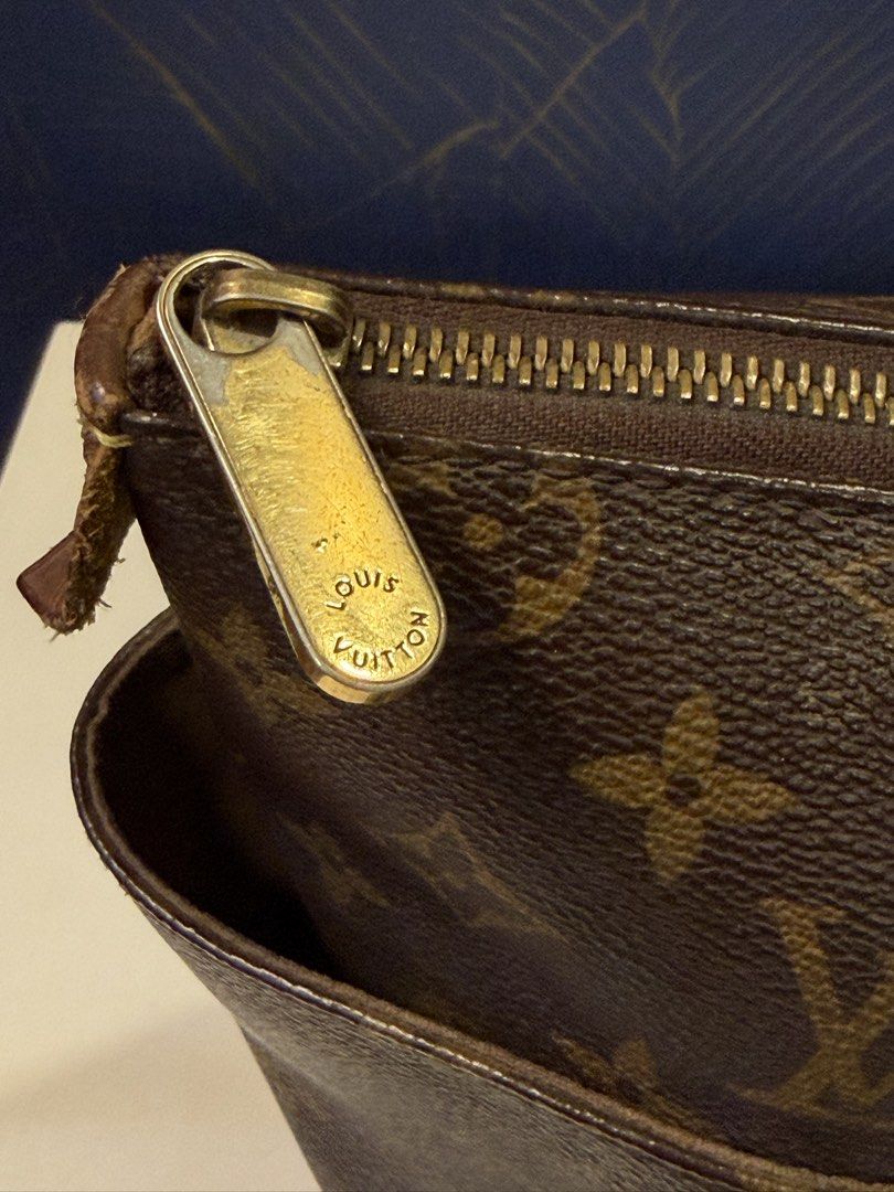 Louis Vuitton Monogram Tote Bag (Category: Luxury Bags & Wallets) located in Paranaque City. Submitted by aaadiz11 (Listing ID 1457209973, Image 3). Description: Selling an authentic Louis Vuitton “Totally PM” shoulder tote bag in classic Monogram canvas. Details & Features Model: Totally PM Material: Monogram Coated Canvas with Natural Cowhide Leather (Vachetta) Trim Hardware: Gold-tone hardware - just need cleaning Features: Top zip closure, tw