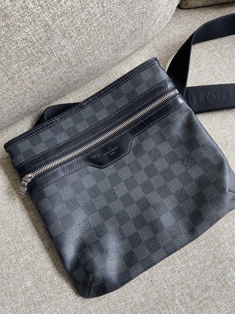 Louis Vuitton Thomas (Category: Luxury Bags & Wallets) located in Quezon City. Submitted by albumguy (Listing ID 1457149160, Image 1). Description: For sale is a Louis Vuitton Thomas messenger bag. Good condition aside from scuff at one lower corner. Guaranteed original. Hardly used in the last few years..