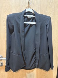 (Category: ) located in . Submitted by valcloset (Listing ID 1457153003, Image 1). Description: .