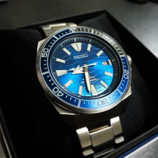 (Category: ) located in . Submitted by notorious_watches (Listing ID 1457307839, Image 1). Description: .