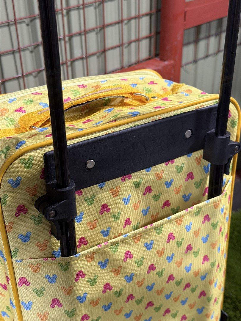 LUGGAGE TROLLEY (Category: Storage Boxes & Baskets) located in Sablan. Submitted by gongonshelley12 (Listing ID 1457284976, Image 3). Description: 480 ONLY LUGGAGE TROLLEY ANG GANDA NETO MGA MADAM DARKER COLOR IN ACTUAL RETRACTABLE FOR EASY KEEPING 30 X 17 X 45 cm.