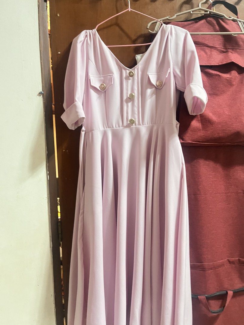 Made by Amelia (Category: Dresses) located in Manila. Submitted by declutterwithrach (Listing ID 1457142496, Image 2). Description: Made by Amelia Size XS Bust 31 Waist 26 Length 43 Original Price 2100 SELLING FOR ONLY 1500 Helping tags Soonmanila, soonmnl, Isigniademanila, idm, Hermana, Habininonna, bellekawaiinpink.