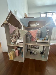 (Category: ) located in . Submitted by cosmicwonder122 (Listing ID 1457176392, Image 1). Description: .