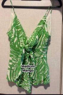 (Category: ) located in . Submitted by handpickedcloths (Listing ID 1457328276, Image 1). Description: .