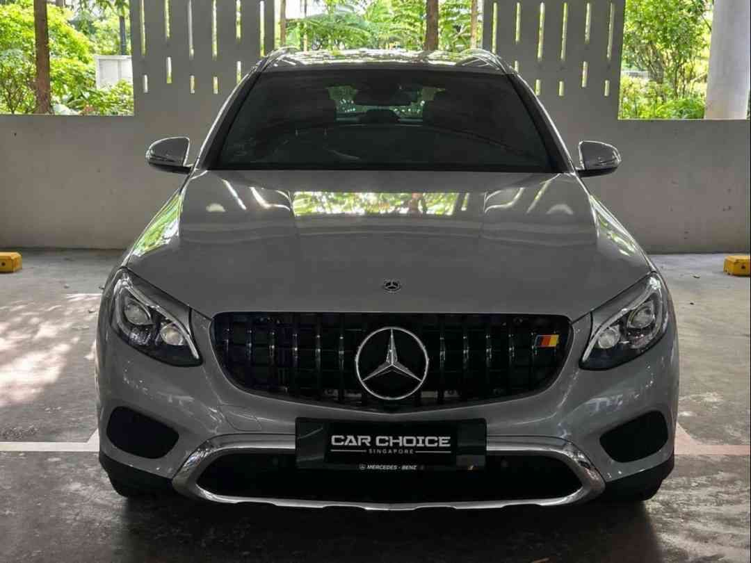 Mercedes-Benz GLC-Class GLC200 (A) (Category: Used Cars) located in Singapore. Submitted by sgcarchoicewc (Listing ID 1457176892, Image 1). Description: Sales Contact: Casper Lim tel:90687290 .