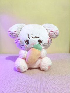 (Category: ) located in . Submitted by plushpals (Listing ID 1457284766, Image 1). Description: .
