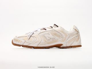 (Category: ) located in . Submitted by nice-shoes (Listing ID 1457147267, Image 1). Description: .