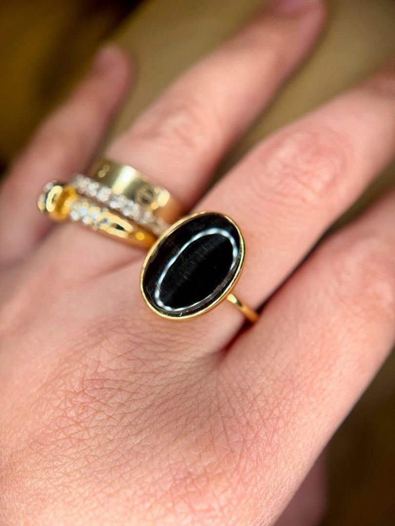 Natural Black Onyx Gold-Plated Silver Ring (Category: Rings) located in Baguio. Submitted by asna_taku (Listing ID 1457171375, Image 2). Description: 🖤 Natural Black Onyx Gold-Plated Silver Ring ✨ Classic, sleek, and effortlessly elegant. A natural black onyx cabochon framed in a warm gold-plated setting—perfect for everyday wear or a sophisticated statement look. 🖤 Natural Black Onyx ✨ New 925 silver, gold plated 💍 Sizes 6, 7❌, 8 & 9 ✨ Brand 