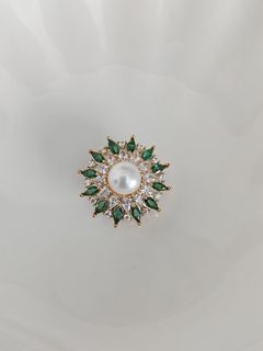 (Category: ) located in . Submitted by PearlBazaar (Listing ID 1457202891, Image 1). Description: .