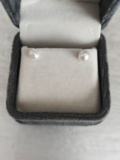 (Category: ) located in . Submitted by PearlBazaar (Listing ID 1457213565, Image 1). Description: .