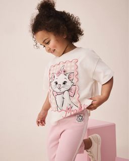 (Category: ) located in . Submitted by emgcouture (Listing ID 1457266405, Image 1). Description: .