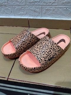(Category: ) located in . Submitted by anuwar_store (Listing ID 1457316196, Image 1). Description: .