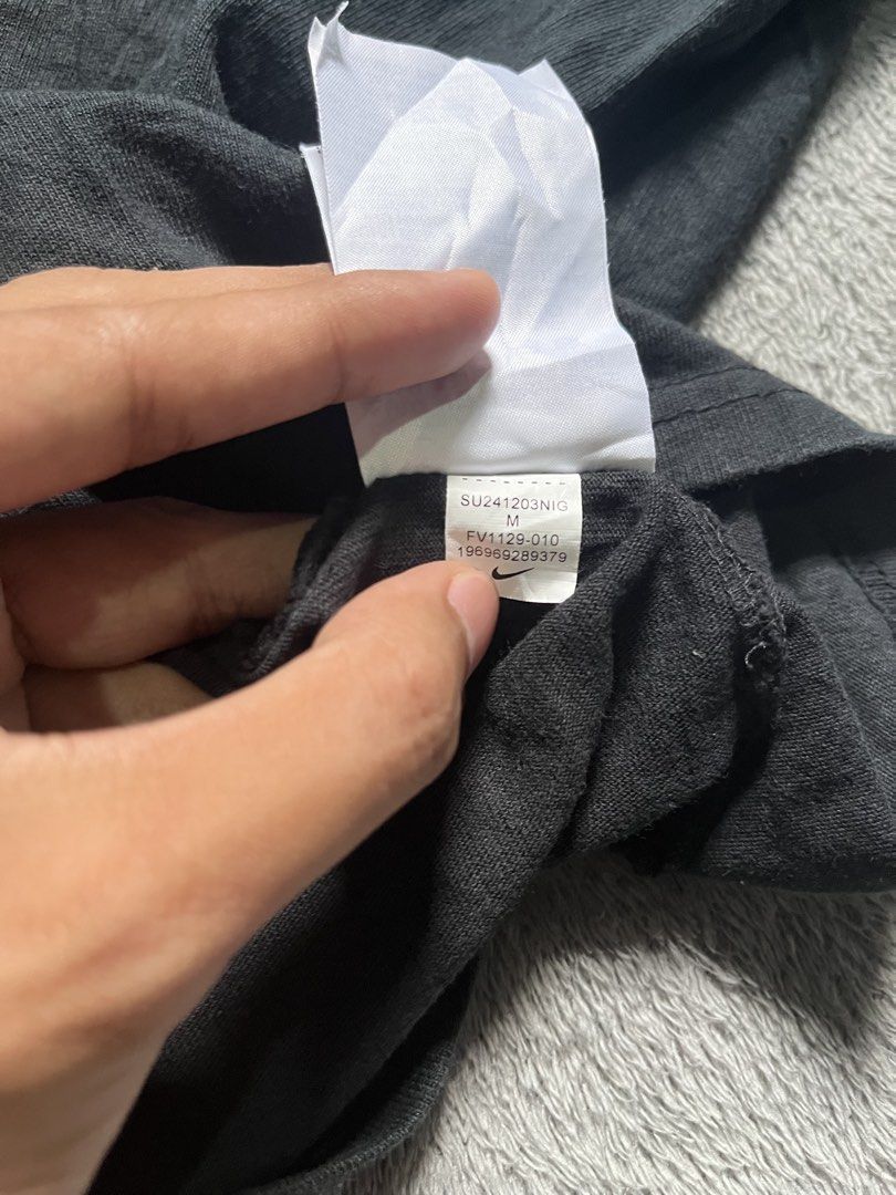 Nike Just Do It Shirt (Category: Tshirts & Polo Shirts ) located in Antipolo. Submitted by jerpilemon (Listing ID 1457163583, Image 3). Description: .