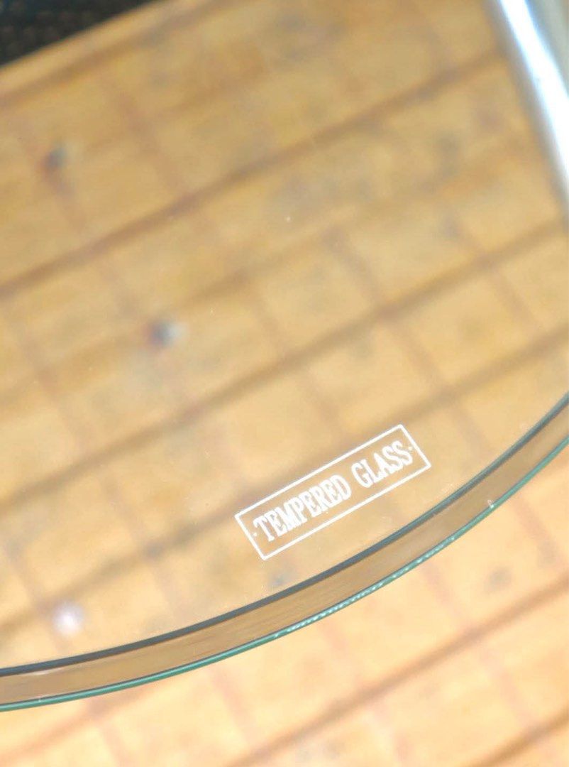 NITORI" OVAL SHAPE GLASS CENTER TABLE (Category: Other Home Furniture) located in Manila. Submitted by _chinixx (Listing ID 1457286226, Image 3). Description: JAPAN SURPLUS FURNITURE "NITORI" OVAL SHAPE GLASS CENTER TABLE Size 40.5L x 23.5W x 15.5H in inches (AS-IS ITEM) *Minimal Scratch Only IN GOOD CONDITION.