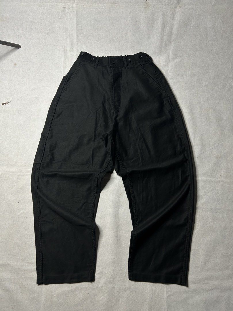 Ordinary Fits Uniform Painters Pants (Category: Jeans) located in Iloilo. Submitted by noy_thrift (Listing ID 1457326194, Image 1). Description: Ordinary Fits Uniform Painters Pants Size 0 Waistline 26-30 Thighs 15.1 Knee 11.1 Leghole 8.6 Inseam 27 Outseam 39.5 Front Rise 14 Back Rise 17 Excellent Condition Minimal Issue (See Pics).