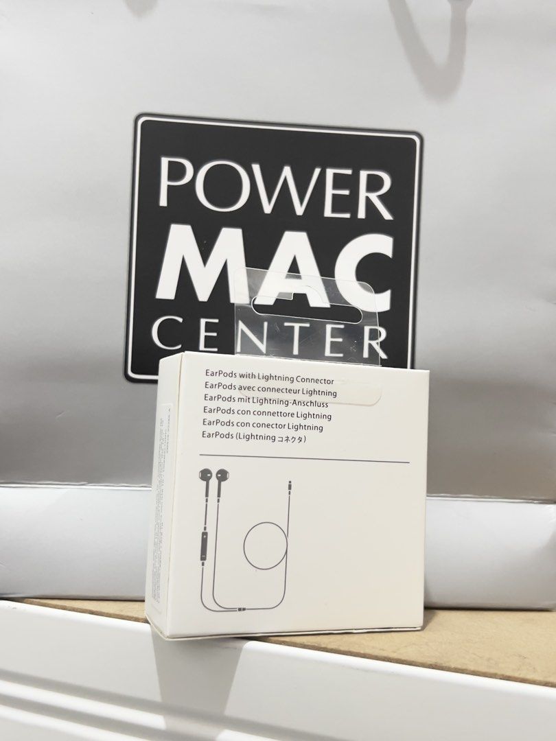 Original iPhone Lightning Earphones- Sealed Items (Category: Earphones) located in Manila. Submitted by jmph_ (Listing ID 1457314158, Image 2). Description: 🎧 Original iPhone Lightning Earphones ✅ Original 🔌 Lightning Connector 🎵 Plug & Play — No Bluetooth Needed 🎶 Clear & Crisp Sound 📦 Brand New & Sealed 📱 Compatible with Lightning-port iPhone & Apple devices 🚚 Same-Day Delivery Around Manila 📦 Nationwide Shipping via J&T Express 📩 PM u
