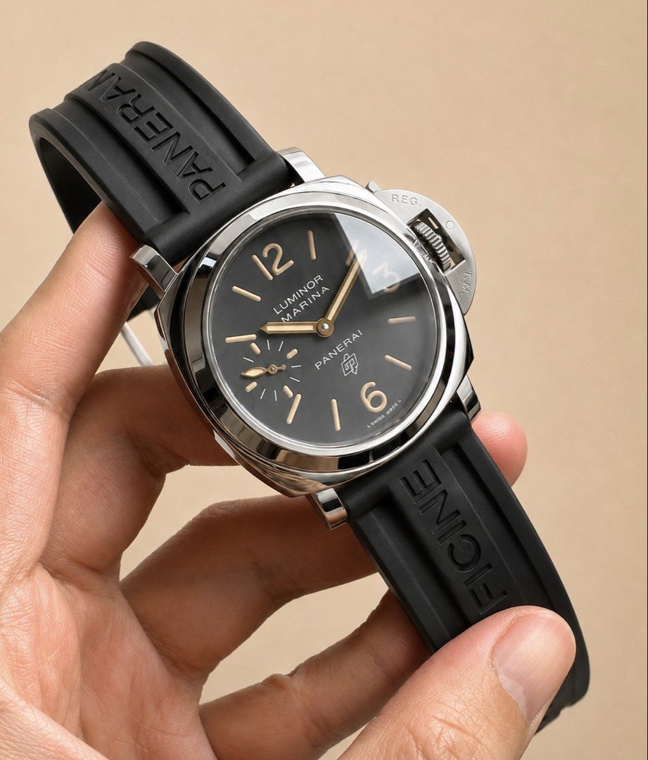 Panerai Luminor Marina 632 (Category: Men's Watches) located in Manila. Submitted by watchguyph (Listing ID 1457260463, Image 1). Description: 220k Panerai Luminor Marina 632 Full set 44mm Secondary strap included Pm for inquiries .