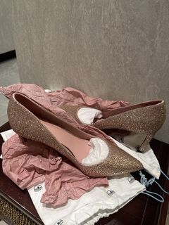 （分類：）位於 。 由 olly_illy 提交（商品編號 1457297072，圖片 1）。簡介： 。