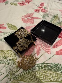 (Category: ) located in . Submitted by provenceshabbychic (Listing ID 1457244878, Image 1). Description: .