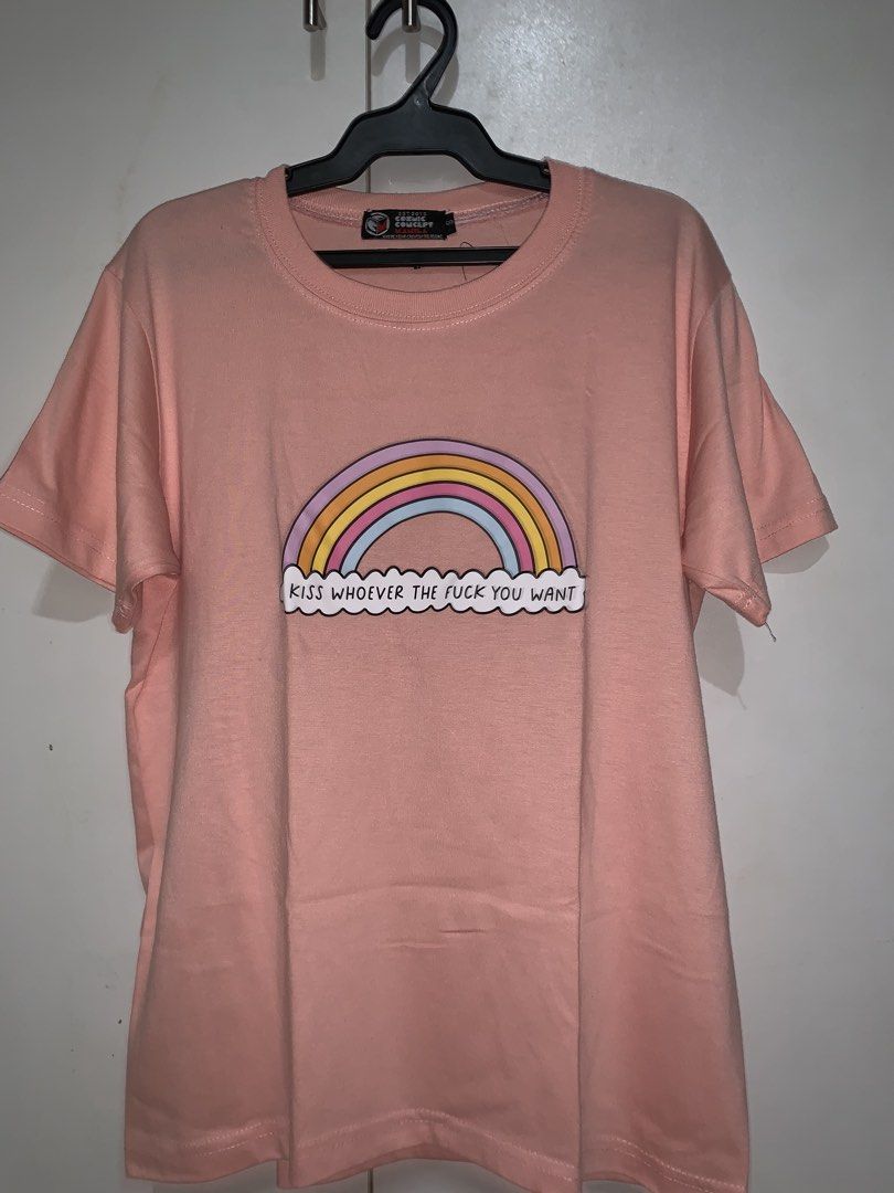 Pink Graphic Shirt (Category: Shirts) located in Manila. Submitted by _wtfrn (Listing ID 1457184237, Image 2). Description: Selling my preloved but well loved clothes🎀 📌Brand: Cosmic Concept Manila 📌Size: M 📌Used 2-3x (no flaws) 📌Color may vary due to lightning 📍Quezon City 🛵Lalamove & Meet up nearby 💌: message me if your interested and will give you discounts🤗 .