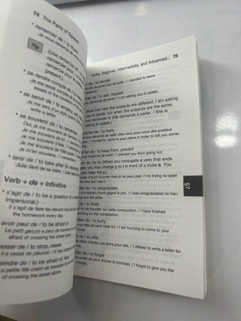 Pocket French Grammar (Category: Textbooks) located in Quezon City. Submitted by Flairfashion_ (Listing ID 1457299255, Image 2). Description: Bought for ₱839 - Never used - No annotations.