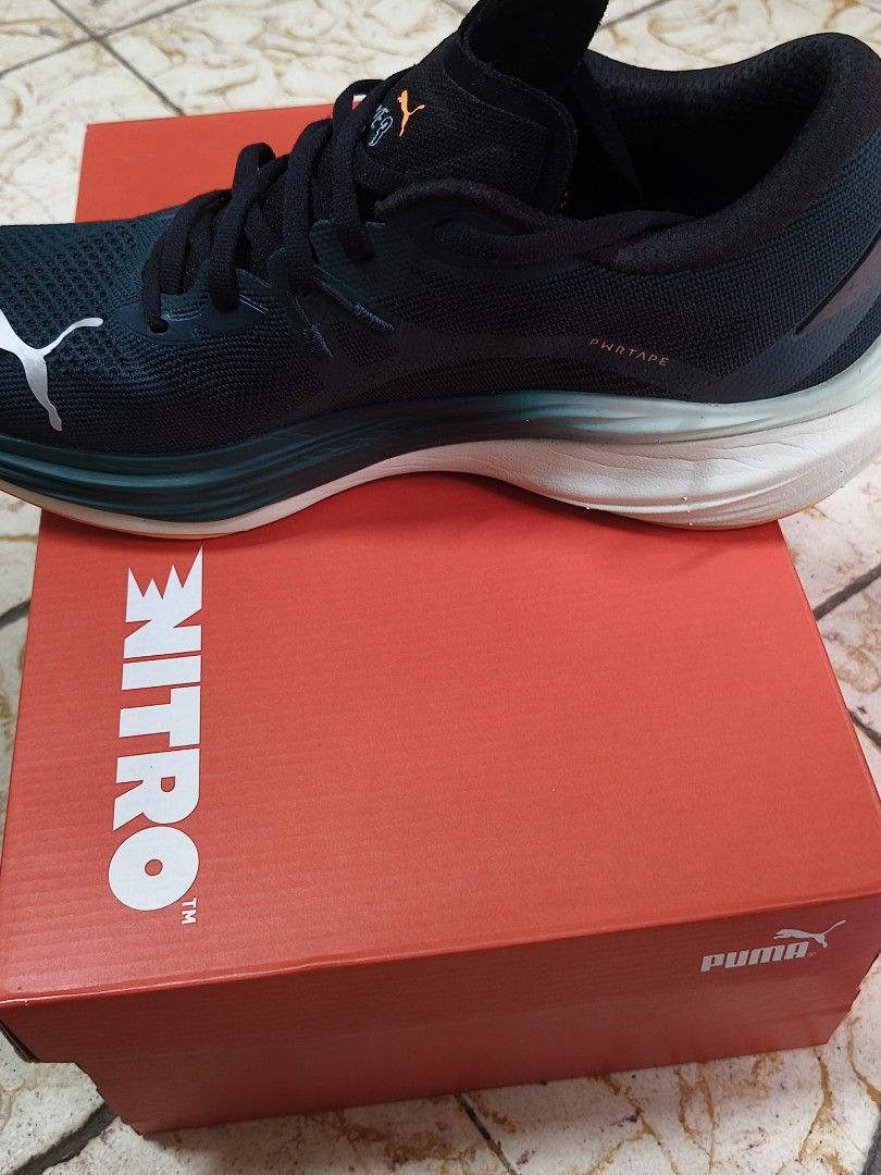 Puma Deviate Nitro 3 (Category: Sneakers) located in Quezon City. Submitted by querubin09 (Listing ID 1457212858, Image 2). Description: - Color: Green Terrain - Heat Fire - Size: US 11 - Features Nitro foam technology for enhanced performance - Ideal for running - Comes with original box - 1 time used.