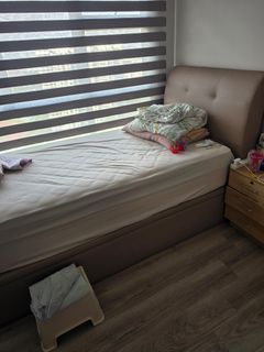 (Category: ) located in . Submitted by agjx2024 (Listing ID 1457148264, Image 1). Description: .