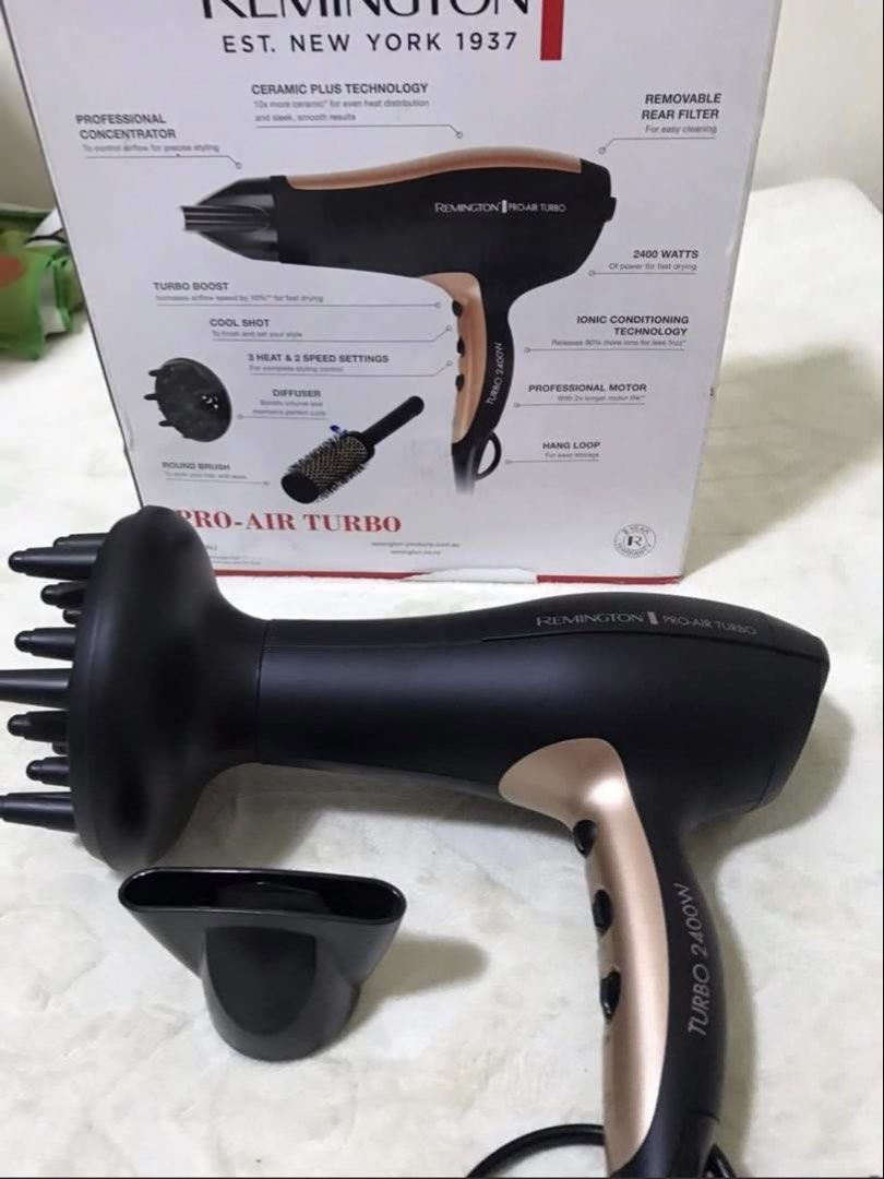 REMINGTON HAIR DRYER COMPLETE SET (Category: Hair) located in Manila. Submitted by ssyjhaa (Listing ID 1457158516, Image 2). Description: 1 STOCK LEFT.