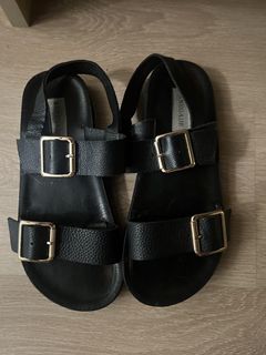(Category: ) located in . Submitted by evrylabel (Listing ID 1456421606, Image 1). Description: .