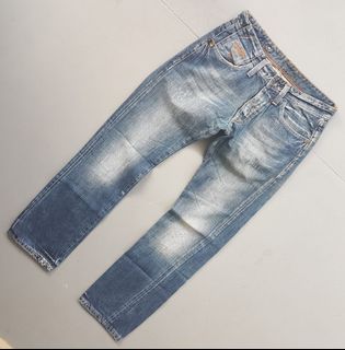 (Category: ) located in . Submitted by warehouseno5 (Listing ID 1457146968, Image 1). Description: .