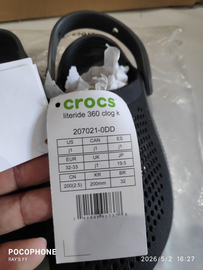 RUSH Size J1 Crocs Literide 360 Clog K Black (Category: Slippers and slides) located in Pagsanjan. Submitted by rays-days (Listing ID 1457320088, Image 2). Description: - Brand new, never used black Crocs Literide 360 Clog K - Size: 200mm (US J1, EUR 32-33) - Features: Lightweight and incredibly comfortable - Perfect for kids - Comes with original tags 1 sold, 1 available pm me meet up around SANTA CRUZ LAGUNA for shipping, buyer will shoulder th